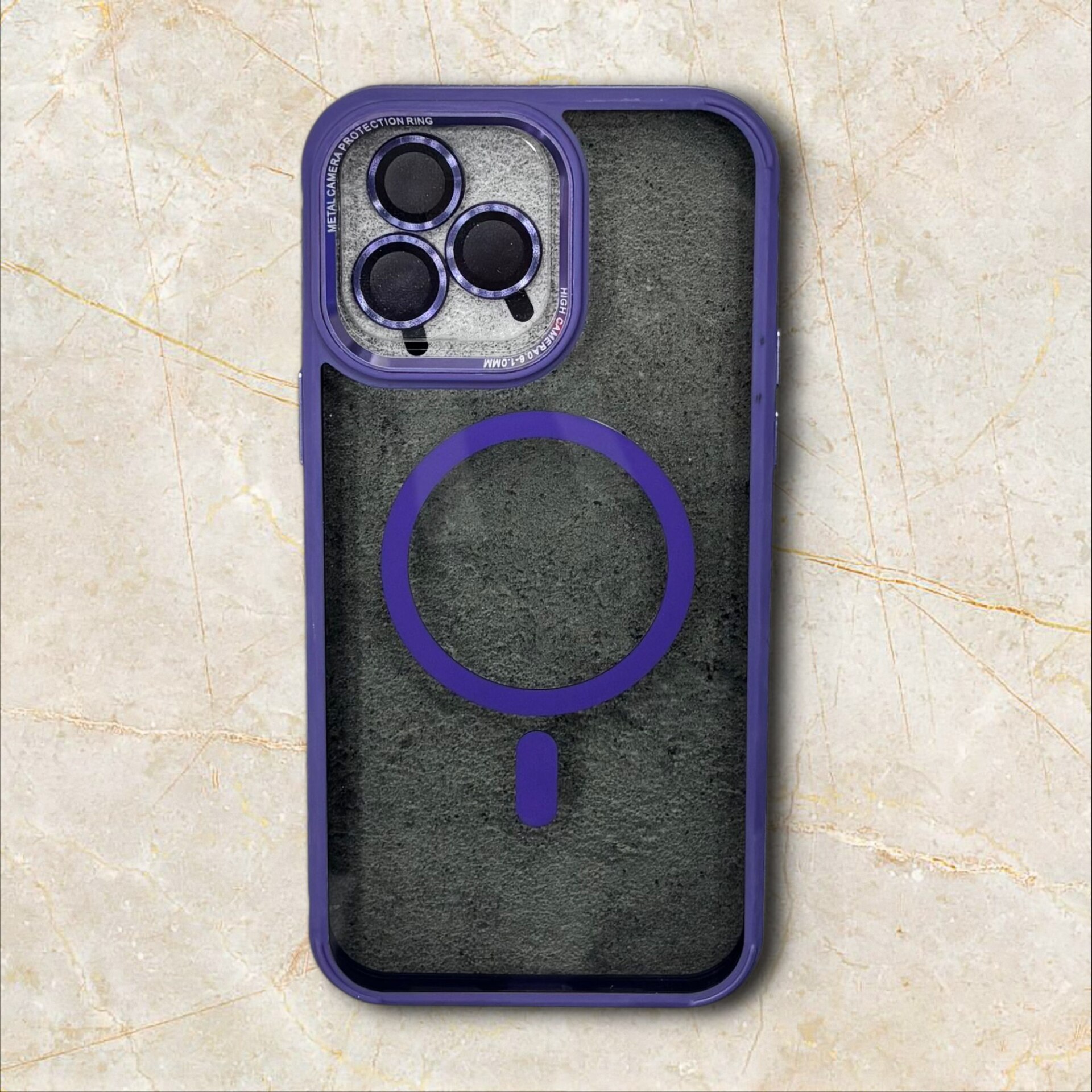 قاب آیفون iPhone14PRO مگ سیف مات با محافظ لنز فلزی رنگ بنفش – یونیک کیس