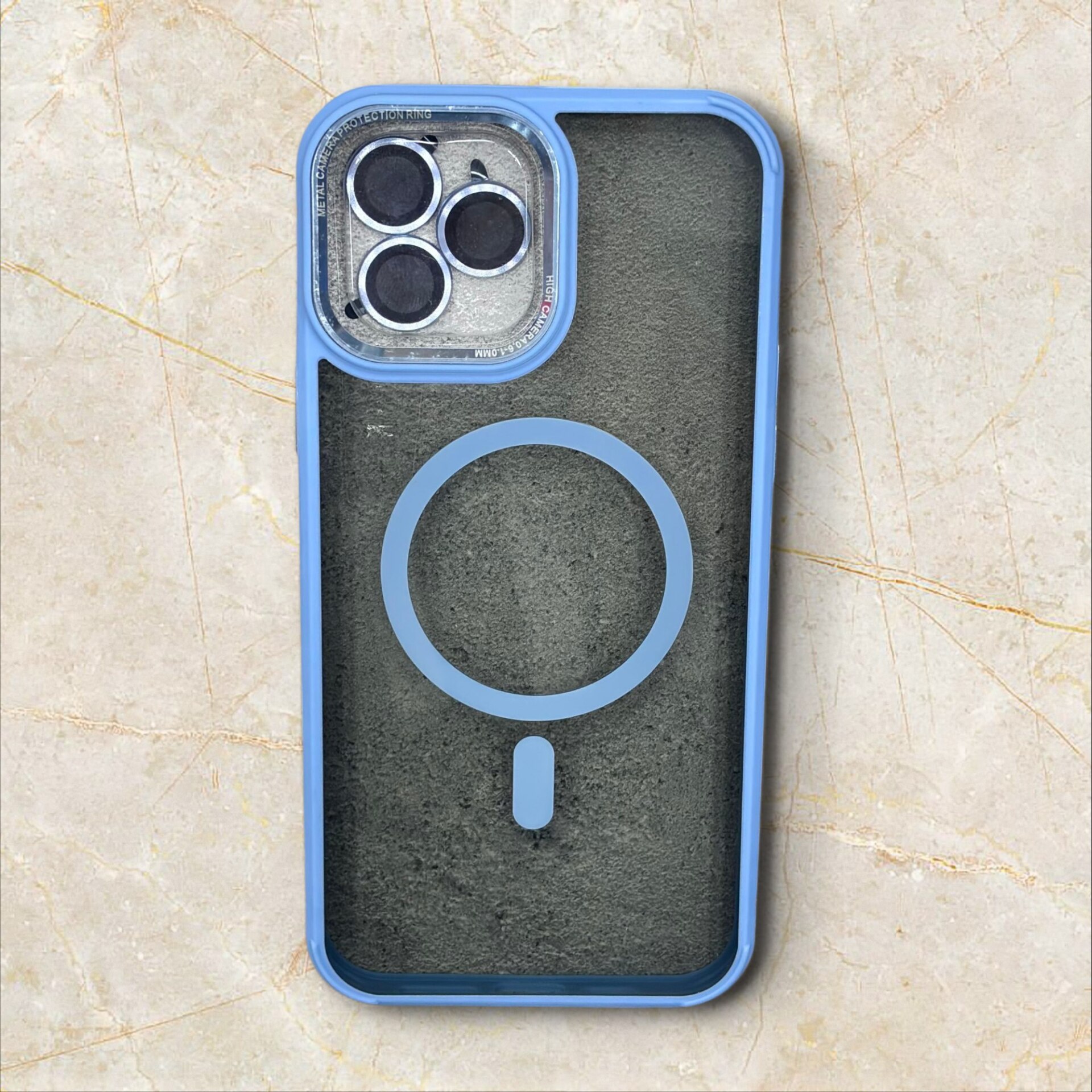  قاب آیفون iPhone13PRO مگ‌ سیف مات با محافظ لنز فلزی رنگ ابی اسمانی – یونیک کیس 